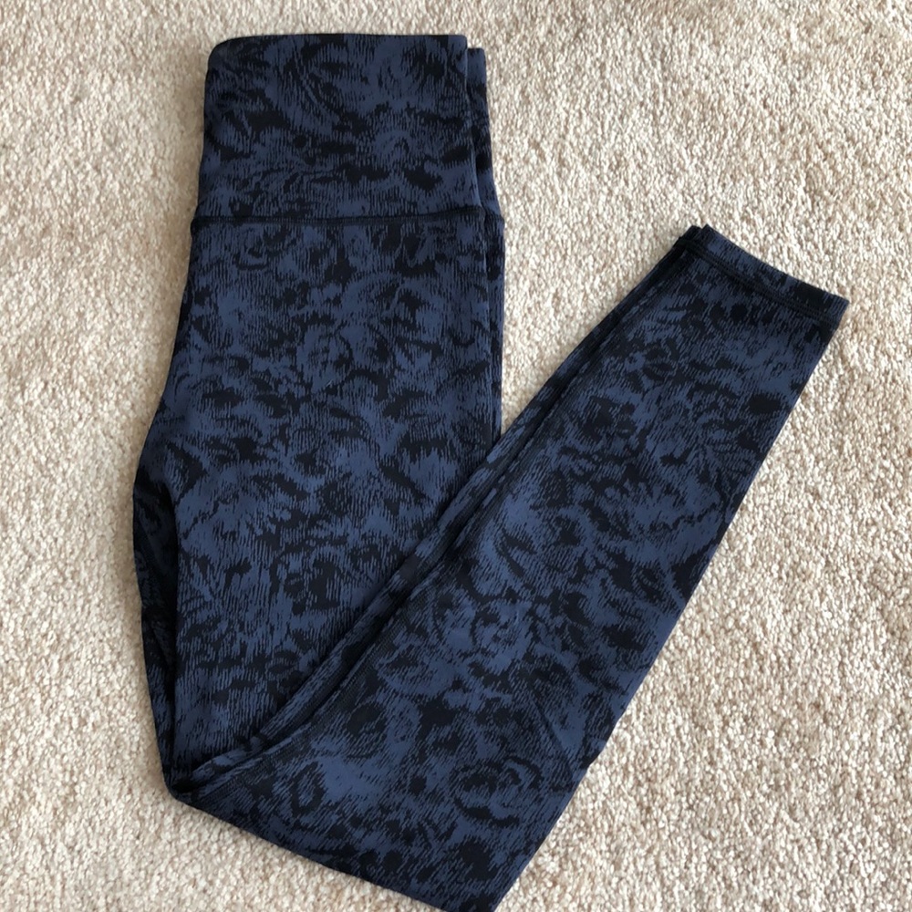 Athleta textured tight